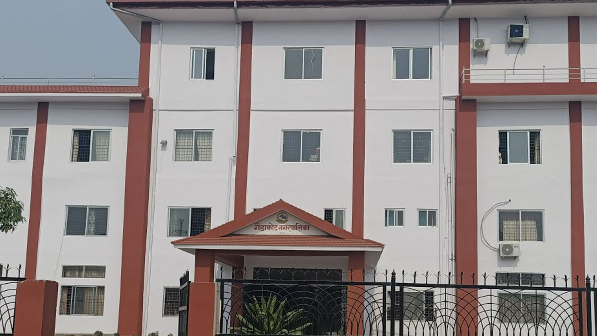 गैँडाकोटका महिला स्वास्थ्य स्वयंसेविकालाई प्रोत्साहनस्वरुप एक लाख दिइने